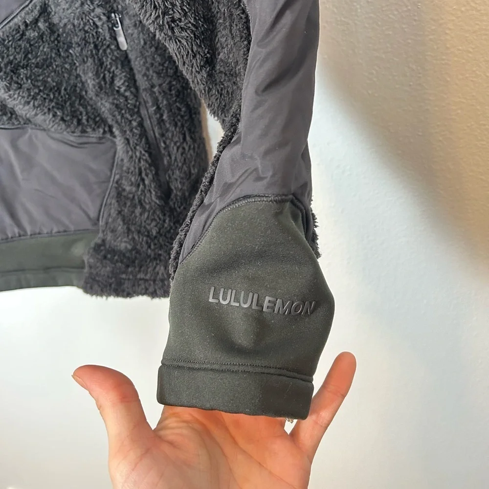 Lululemon Fleece Insulated Pullover Black